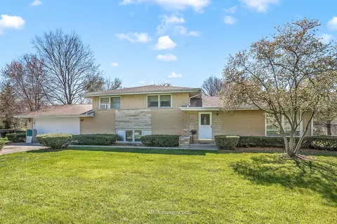 14322 Mccarthy Rd, Lemont, IL 60439