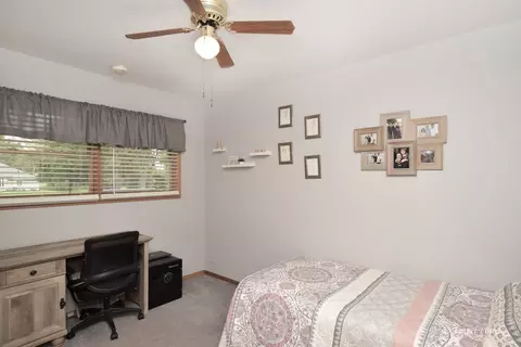 Bedroom - 4512 Ramble Rd, Mchenry, IL 60050 photo 2 of 3