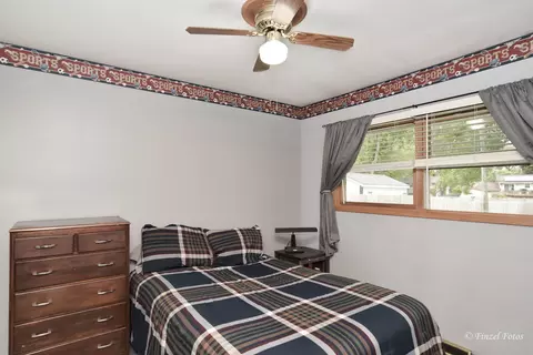 Bedroom - 4512 Ramble Rd, Mchenry, IL 60050 photo 3 of 3