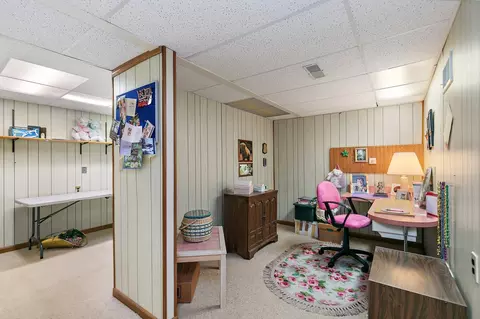 Other - 19 White Oak Ln, Elgin, IL 60123 photo 4 of 7