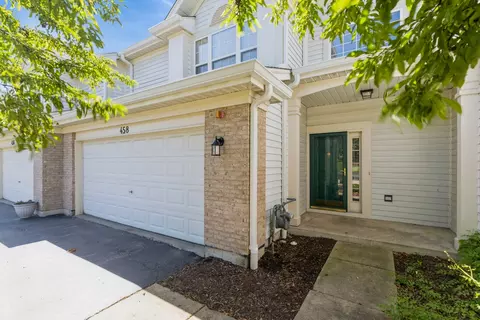 458 Blue Springs Dr, Fox Lake, IL 60020