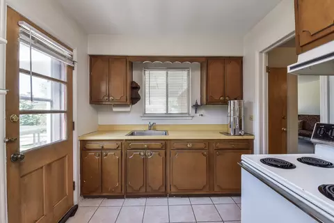 419 421 Stoddard Ave, Wheaton, IL 60187 photo 6