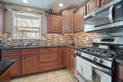 2507 Fieldstone Ct, Normal, IL 61761 photo 12