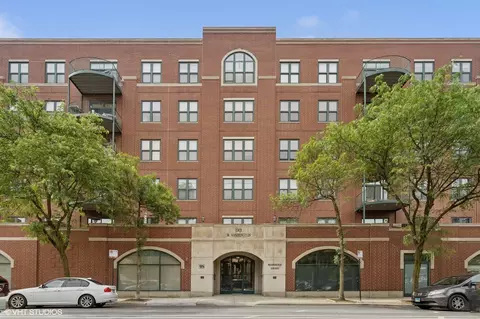 1301 W Washington Blvd #205, Chicago, IL 60607