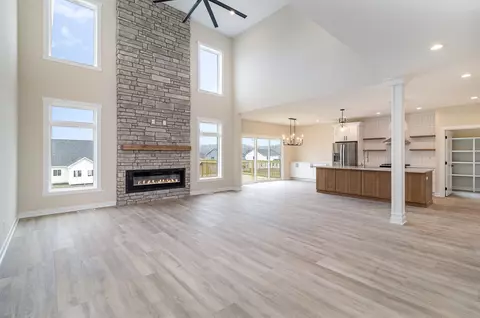 Living - 754 Lucano Way, Crown Point, IN 46307 photo 1 of 3