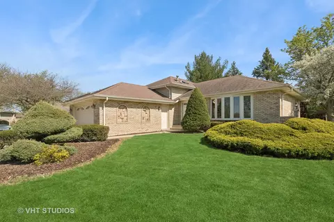 14433 Mallard Dr, Homer Glen, IL 60491