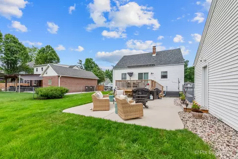 3616 W John St, Mchenry, IL 60050 photo 5