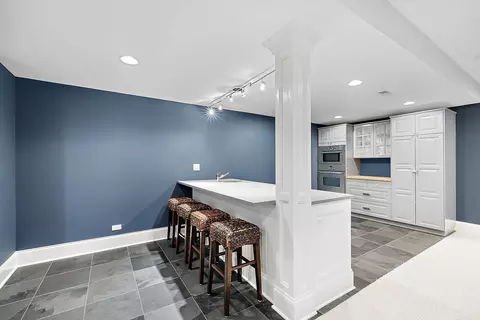 Kitchen - 1465 Glenview Rd, Glenview, IL 60025 photo 4 of 4