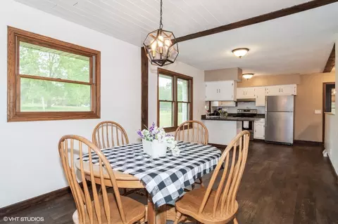 Dining - 9095 N Small St, Leaf River, IL 61047 photo 1 of 2