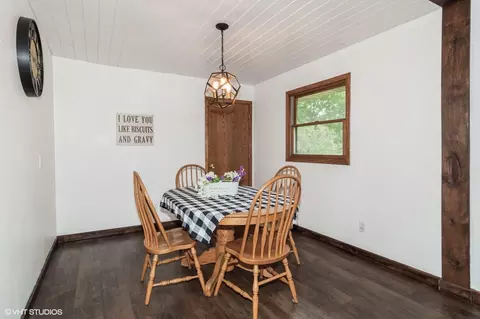 Dining - 9095 N Small St, Leaf River, IL 61047 photo 2 of 2
