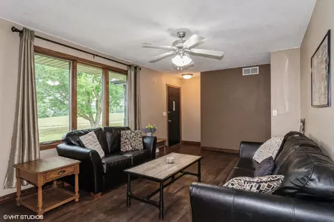 Living - 9095 N Small St, Leaf River, IL 61047 photo 1 of 2
