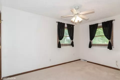 Bedroom - 9095 N Small St, Leaf River, IL 61047 photo 3 of 3