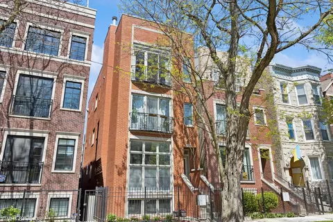 2428 W Cortez St #3, Chicago, IL 60622