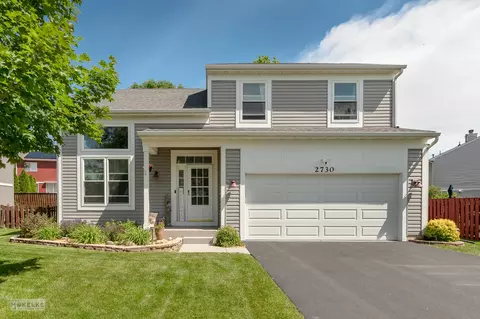 2730 Spinnaker Dr, Aurora, IL 60503