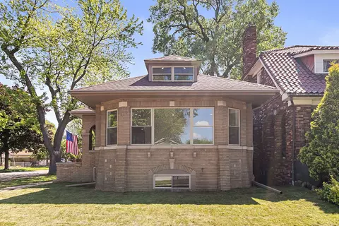 11201 S Fairfield Ave, Chicago, IL 60655