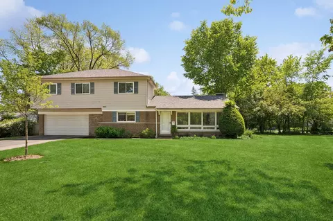 1690 Northland Ave, Highland Park, IL 60035