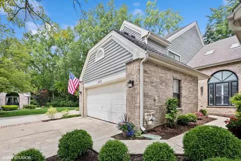 11470 Ashley Woods Dr, Westchester, IL 60154