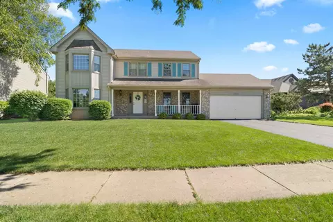 7107 Dada Dr, Gurnee, IL 60031