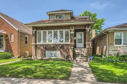 2502 Keystone Ave, North Riverside, IL 60546