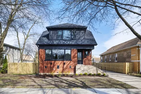 5735 N Mango Ave, Chicago, IL 60646