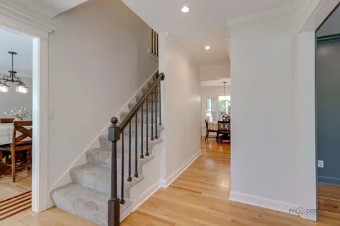 Entry Way - 1022 Twisted Oak Ct, Algonquin, IL 60102 photo 2 of 2