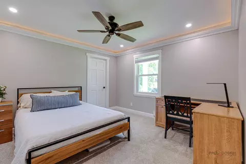 Bedroom - 1022 Twisted Oak Ct, Algonquin, IL 60102 photo 3 of 6