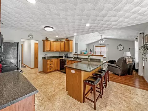 802 Il Route 75, Davis, IL 61019 photo 6