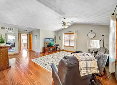 802 Il Route 75, Davis, IL 61019 photo 15