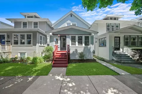 532 S Cuyler Ave, Oak Park, IL 60304