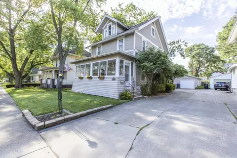 1014 E Olive St, Bloomington, IL 61701 photo 31