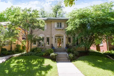 1029 Linden Ave, Oak Park, IL 60302