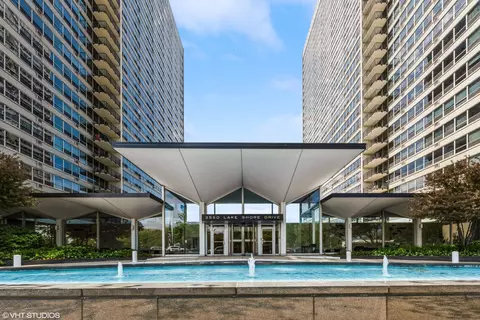 3550 N Lake Shore Dr #417, Chicago, IL 60657