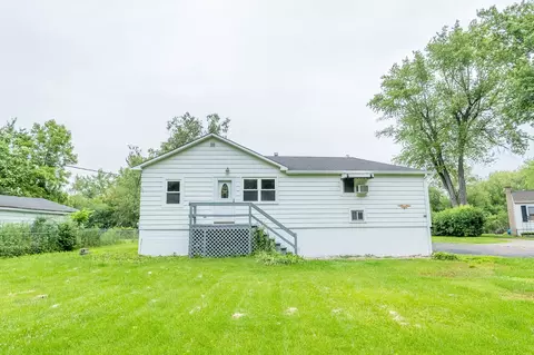 206 Waverly St, Spring Grove, IL 60081