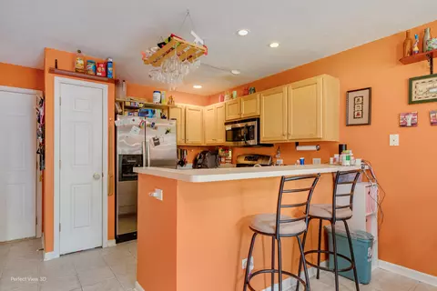 Kitchen - 175 Kevin Dr, Diamond, IL 60416 photo 1 of 2