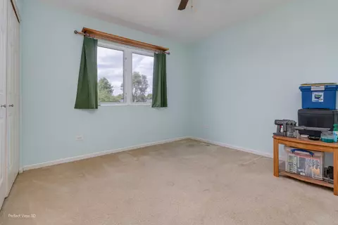 Bedroom - 175 Kevin Dr, Diamond, IL 60416 photo 3 of 5