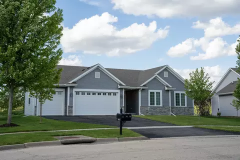 5029 Henslow Pkwy, Belvidere, IL 61008