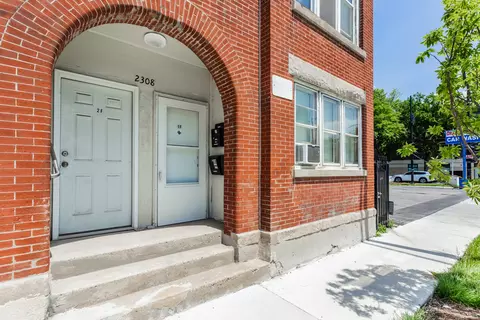 2308 W Grand Ave, Chicago, IL 60612