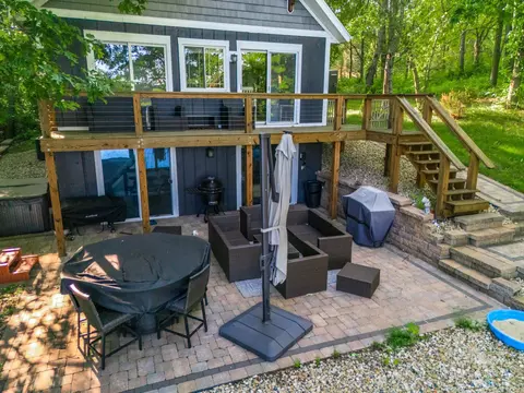 Exterior - 7 Juniper Ct, Putnam, IL 61560 photo 13 of 14