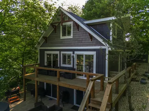 Exterior - 7 Juniper Ct, Putnam, IL 61560 photo 10 of 14