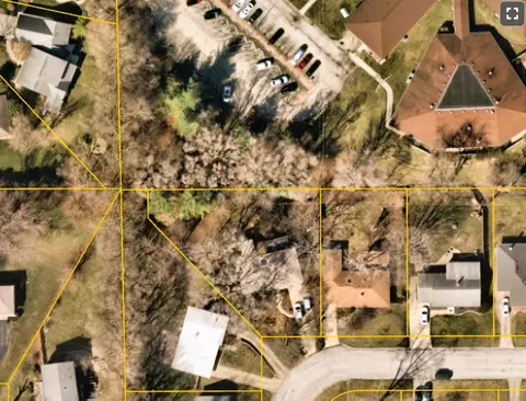 View/Area - 21 Knollcrest Ct, Normal, IL 61761 photo 2 of 2