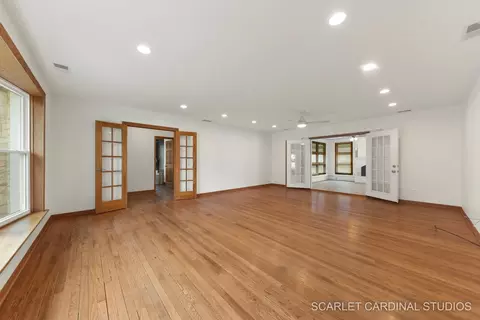 706 S Gables Blvd, Wheaton, IL 60189 photo 4