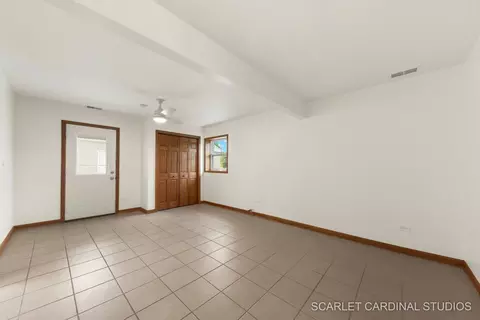 706 S Gables Blvd, Wheaton, IL 60189 photo 16