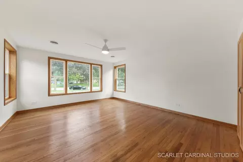 706 S Gables Blvd, Wheaton, IL 60189 photo 11