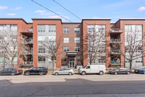 1825 N Winnebago Ave #203, Chicago, IL 60647