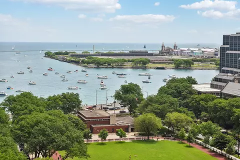 View/Area - 222 E Pearson St #1808, Chicago, IL 60611 photo 7 of 8