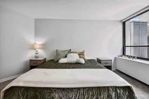 Bedroom - 222 E Pearson St #1808, Chicago, IL 60611 photo 4 of 9