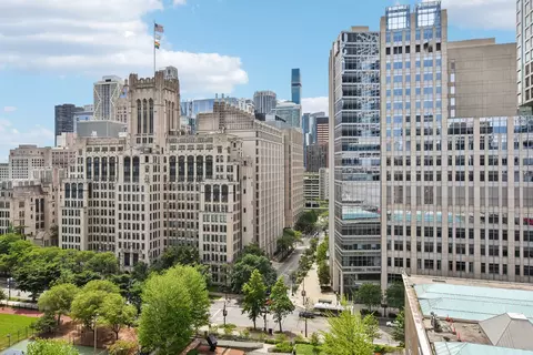 View/Area - 222 E Pearson St #1808, Chicago, IL 60611 photo 5 of 8