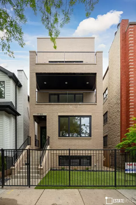 1736 W Superior St #3, Chicago, IL 60622