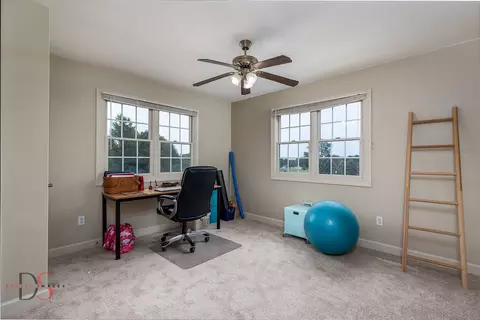 Bedroom - 3067 E 1825th Rd, Ottawa, IL 61350 photo 5 of 6