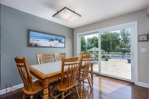 Dining - 3067 E 1825th Rd, Ottawa, IL 61350 photo 1 of 2